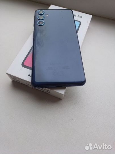 Samsung Galaxy M54, 8/256 ГБ