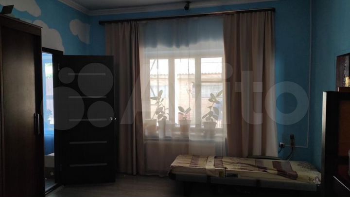 Дом 176 м² на участке 15 сот.