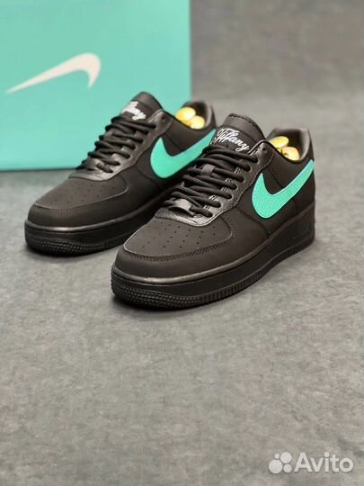 Кроссовки Nike Air Force X Tiffany&Co