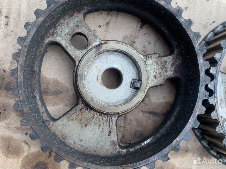 Шкив распредвала peugeot 406 1,8