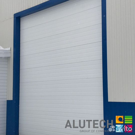 Секционные ворота alutech