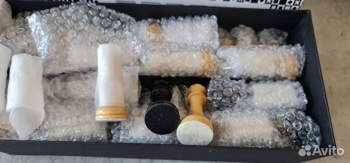 Шахматы Fide Chess с автографом Яна Непомнящего