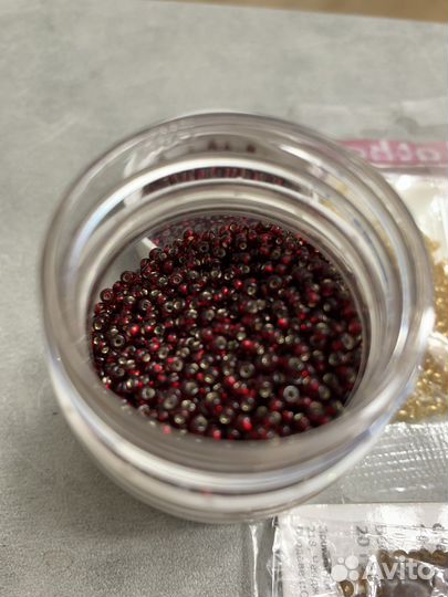 Бисер и пайетки