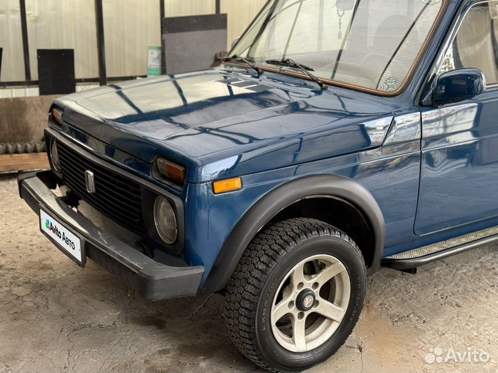 LADA 4x4 (Нива) 1.7 МТ, 2002, 75 200 км