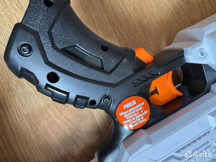 Бластер нерф