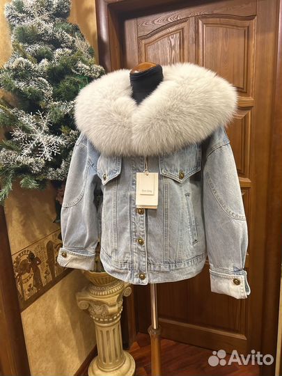 Джинсовая куртка пух/перо с нат мехом