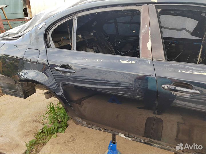 Двери на bmw 5 e60/e61 рестайлинг