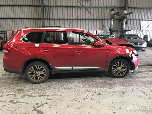 Дверь задняя правая Mitsubishi outlander 3