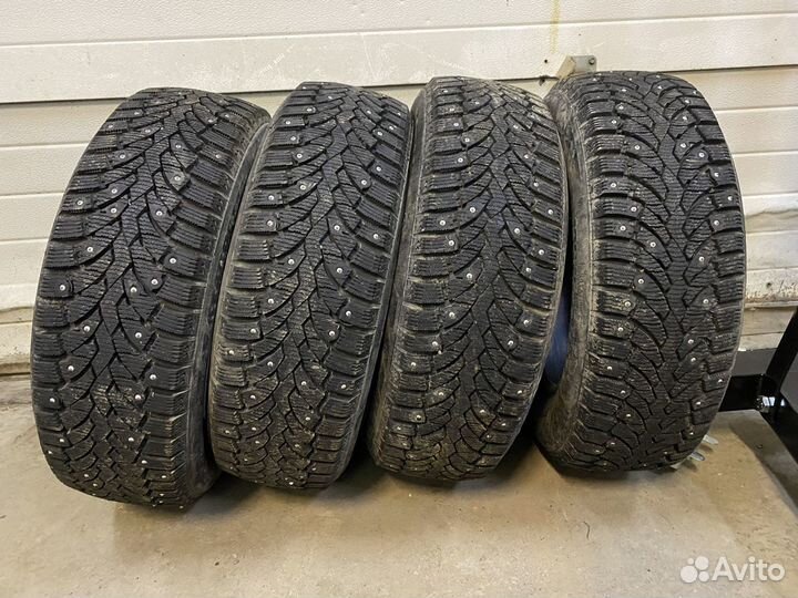 Pirelli Formula Ice 195/65 R15