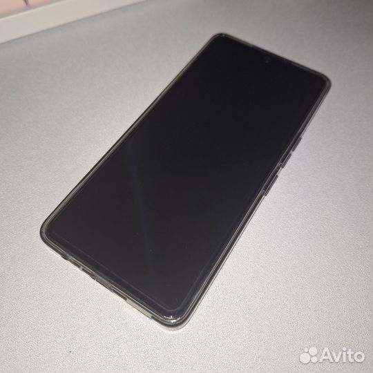 TECNO Camon 20 Pro 5G, 8/256 ГБ