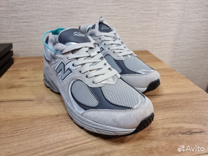 Кроссовки new balance 2002r