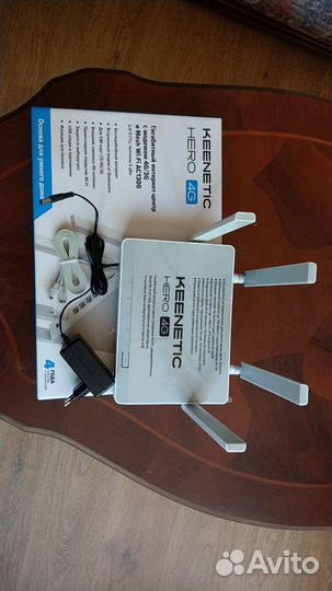 Wi-Fi роутер Keenetic Hero 4G KN-2310