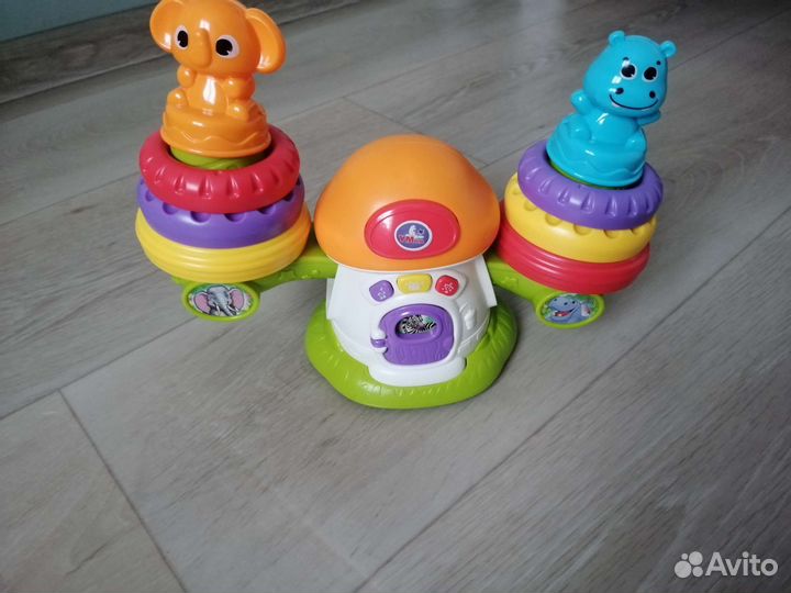 Пирамида качалка музыкальная