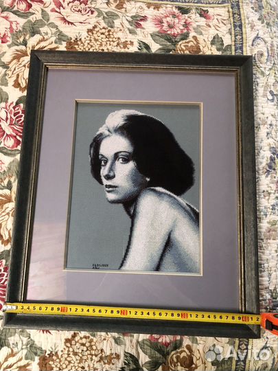 Картина вышивка крестом в багете-ручная работа