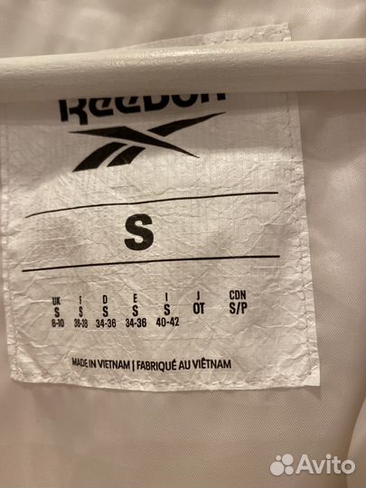 Пуховик женский reebok S