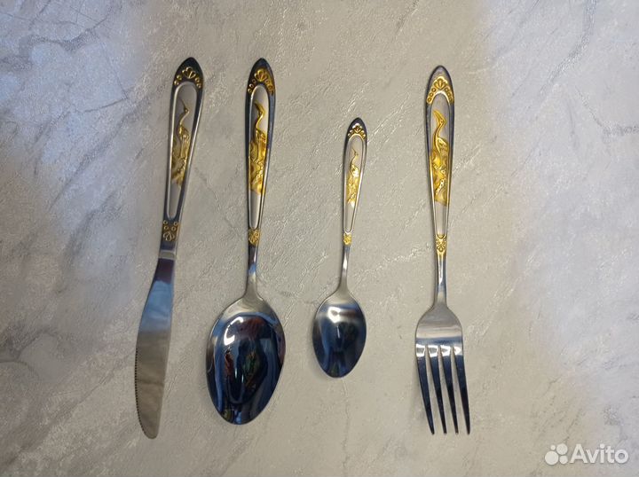 Новый набор столовых приборов 24 предмета
