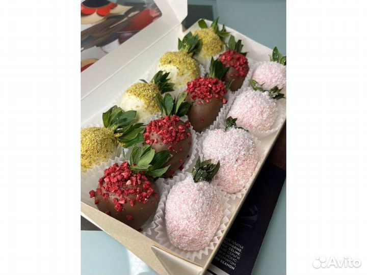 Клубника в шоколаде, букет из клубники KBK-5761