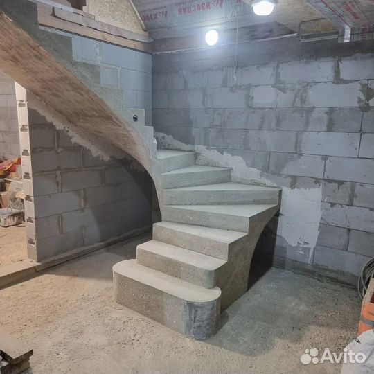 Бетонные лестницы