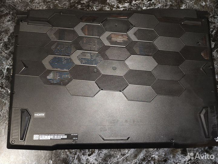 Ноутбук MSI Katana GF76 11SC