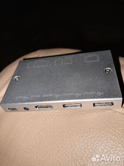 Usb type c hub