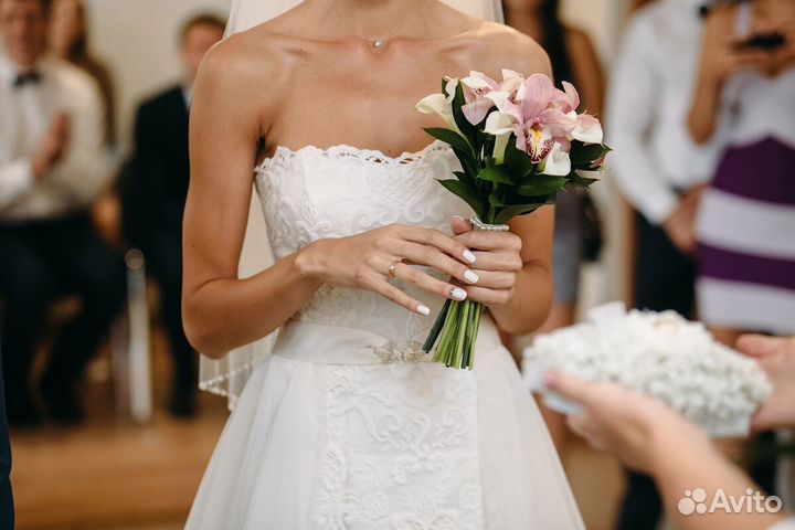 Свадебное платье