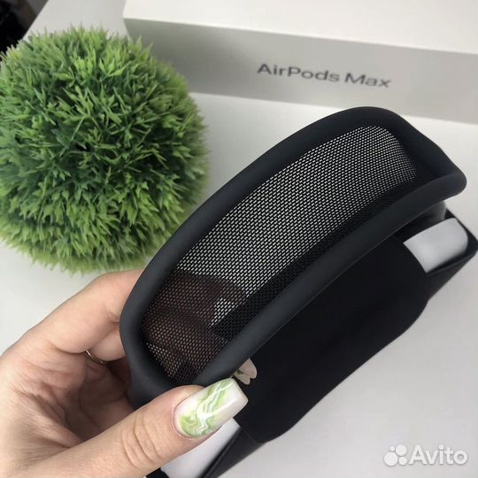 AirPods MAX premium