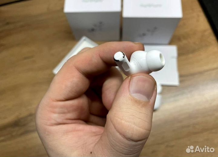 Apple AirPods PRO 2 поколение Люкс+ чехол