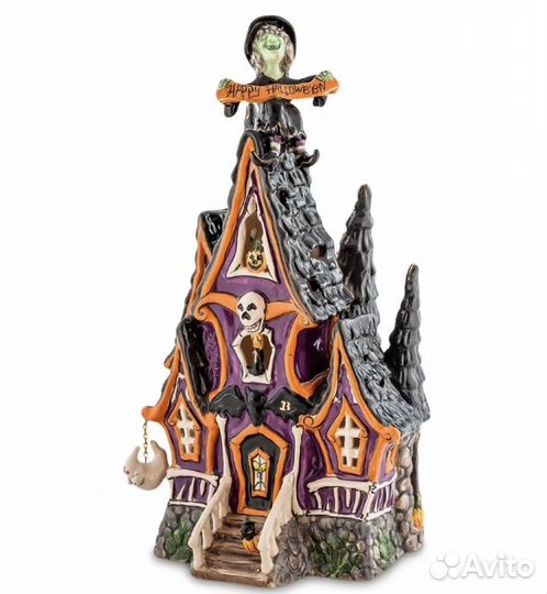 Фарфоровые статуэтки 