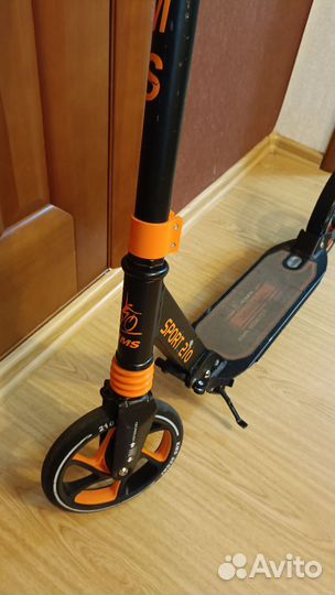 Самокат sport 210 kms scooter