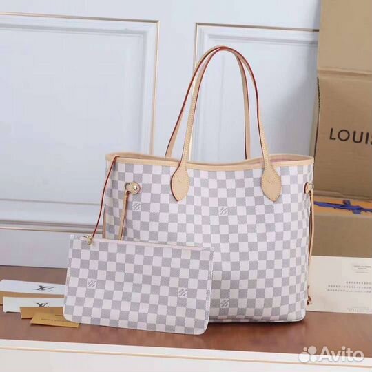 Сумка Louis Vuitton