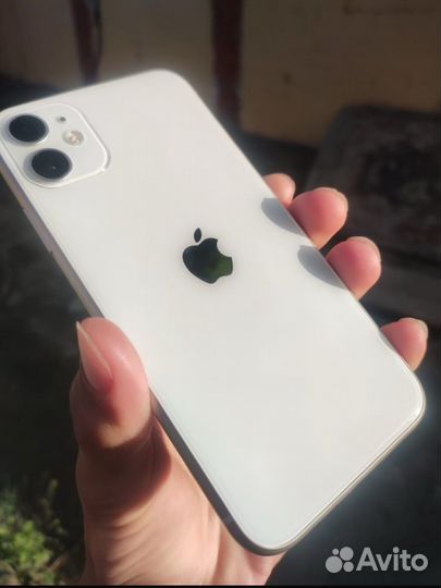 iPhone 11, 256 ГБ