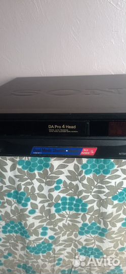 Видеомагнитофон sony