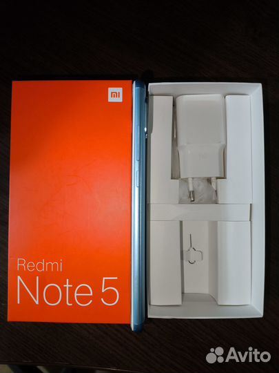 Xiaomi Redmi Note 5, 4/64 ГБ