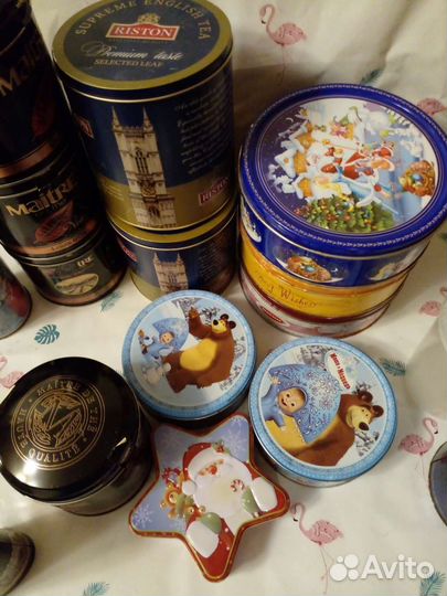 Банки жестяные коробка