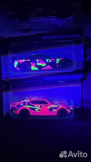 Машинки Hot Wheels Neon Speeders