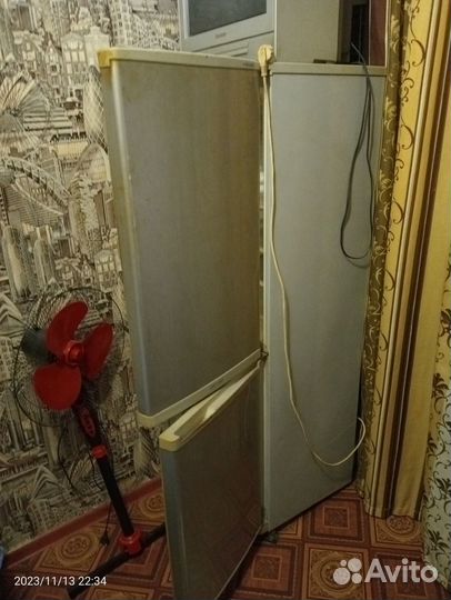Холодильник бу