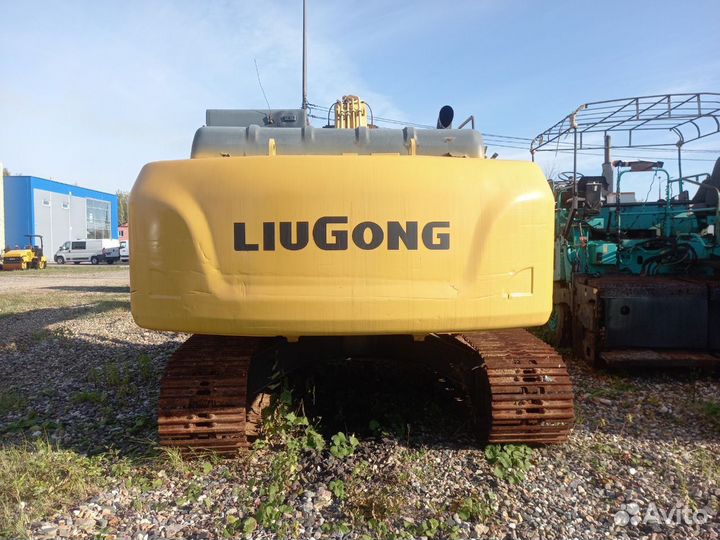 Гусеничный экскаватор LiuGong CLG925E, 2016