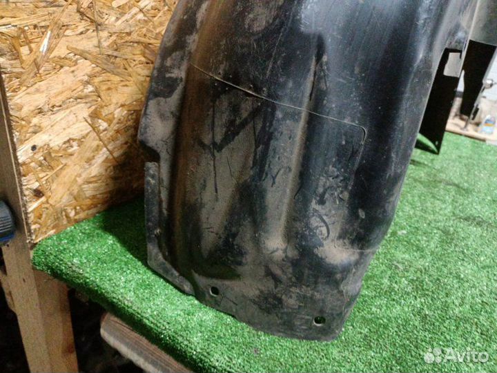 Защита арок (подкрылок) задняя правая Bmw M4 F82