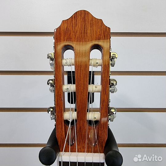 AC100-SG Классическая гитара 4/4, глянцевая, Cort