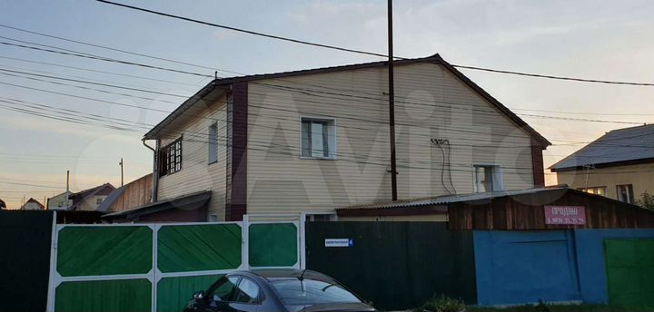 Дом 357 м² на участке 8 сот.