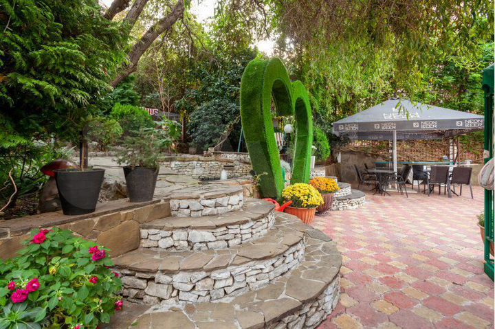 Гостиница, 825.7 м²