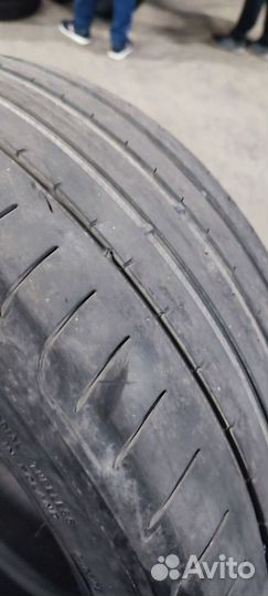 Goodyear Aquatred 3 245/40 R18 26Y