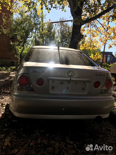 Lexus IS 2.0 МТ, 2002, 163 000 км