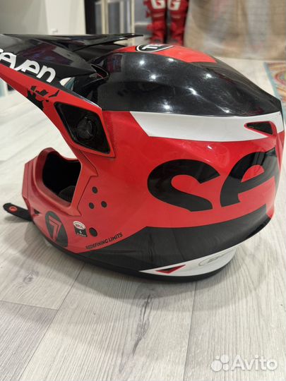 Кроссовый шлем bell