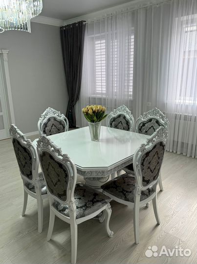 Столы и стулья для кухни. В наличии