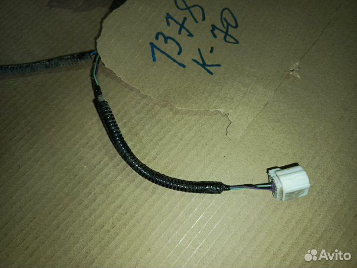 Toyota Camry 70 коса парктроников заднего бампера