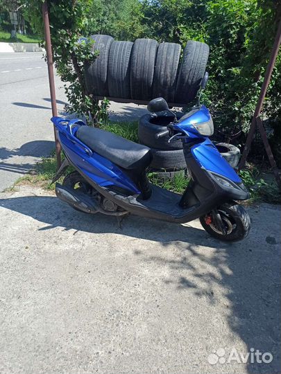 Мопед Yamaha sv max 125