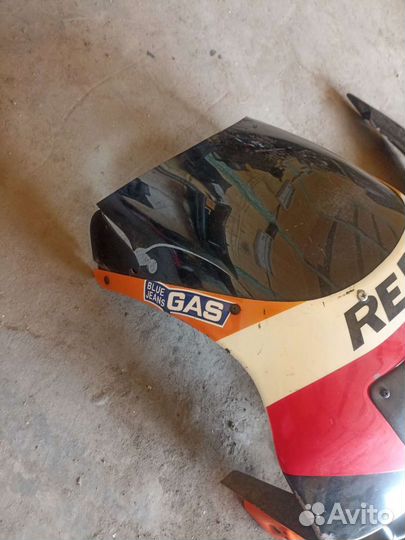 Пластик от Honda 400rr