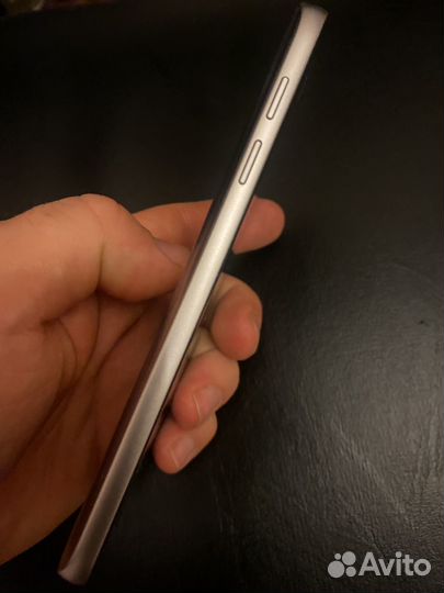 Samsung Galaxy S7, 4/32 ГБ