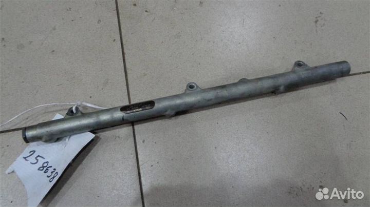 Рейка топливная (рампа) BMW X5 E53 1999-2006